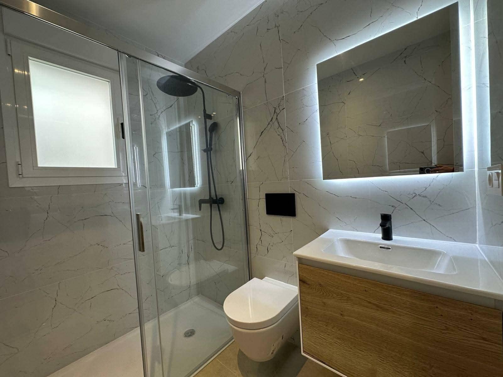 3 quarto Apartamento para venda em Torrevieja com piscina - 447 000 € (Ref: 9338029)