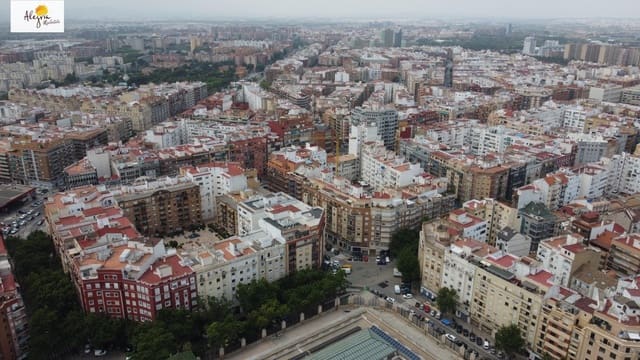 3 sypialnia Apartament na sprzedaż w Arrancapins, Miasto Walencja - 615 000 € (Ref: 9338032)