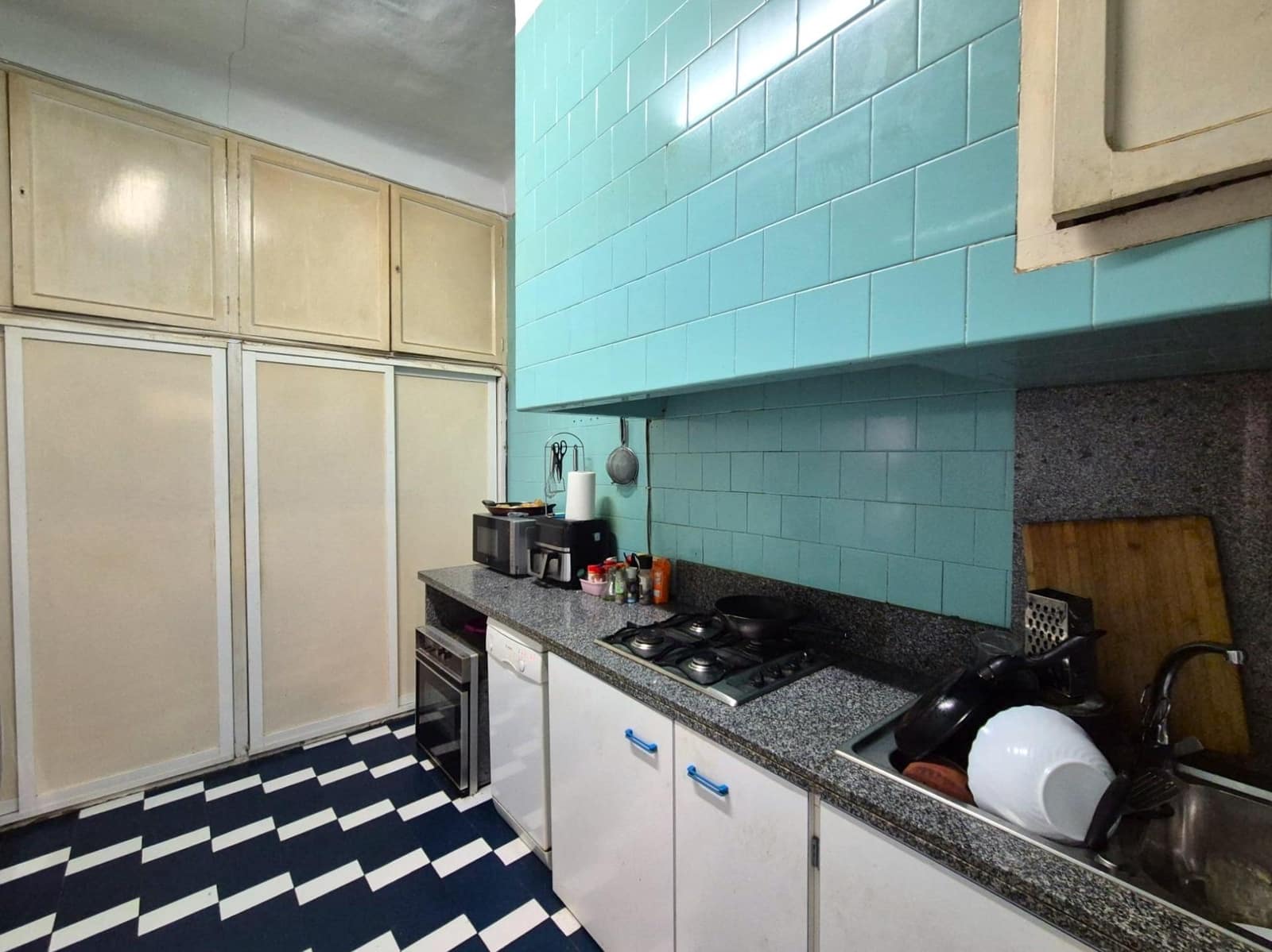 8 sypialnia Komercyjne na sprzedaż w Miasto Alicante / Alacant - 495 000 € (Ref: 9338039)