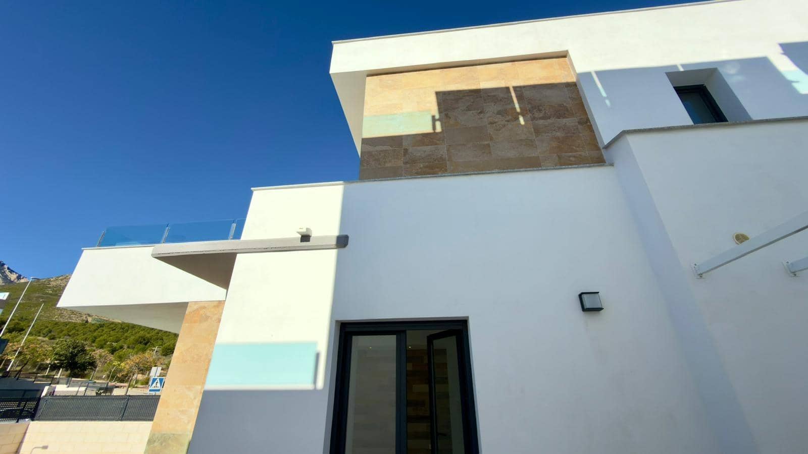 3 Zimmer Villa zu verkaufen in Polop mit Pool - 449.000 € (Ref: 9344774)