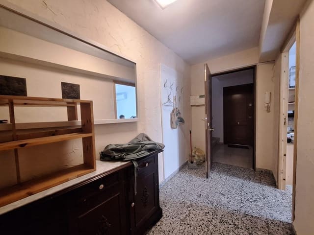 3 soveværelse Lejlighed til salg i Carolinas Bajas, Alicante by - € 179.000 (Ref: 9344775)