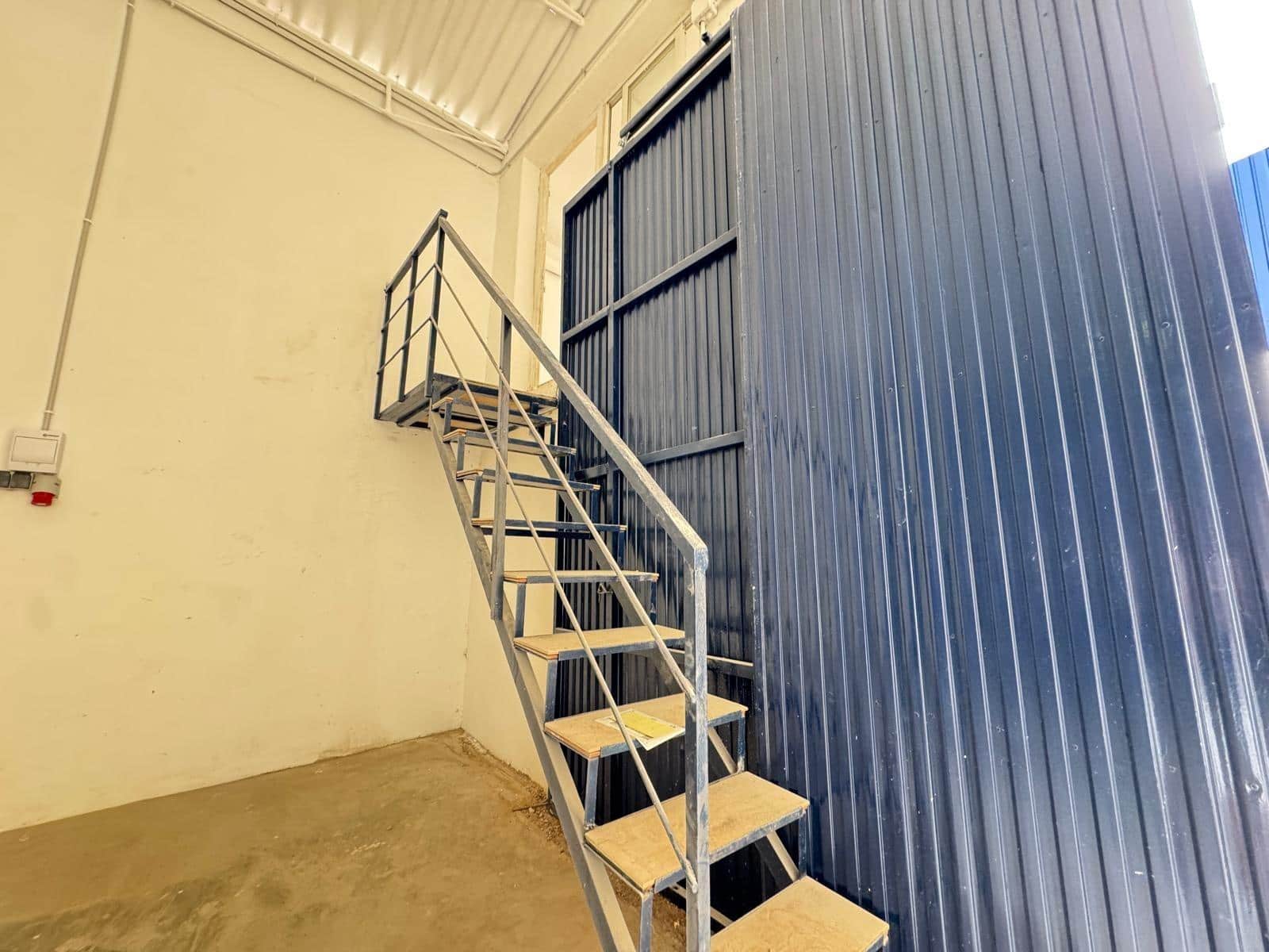 6 sypialnia Biznes na sprzedaż w Torrevieja - 315 000 € (Ref: 9349548)