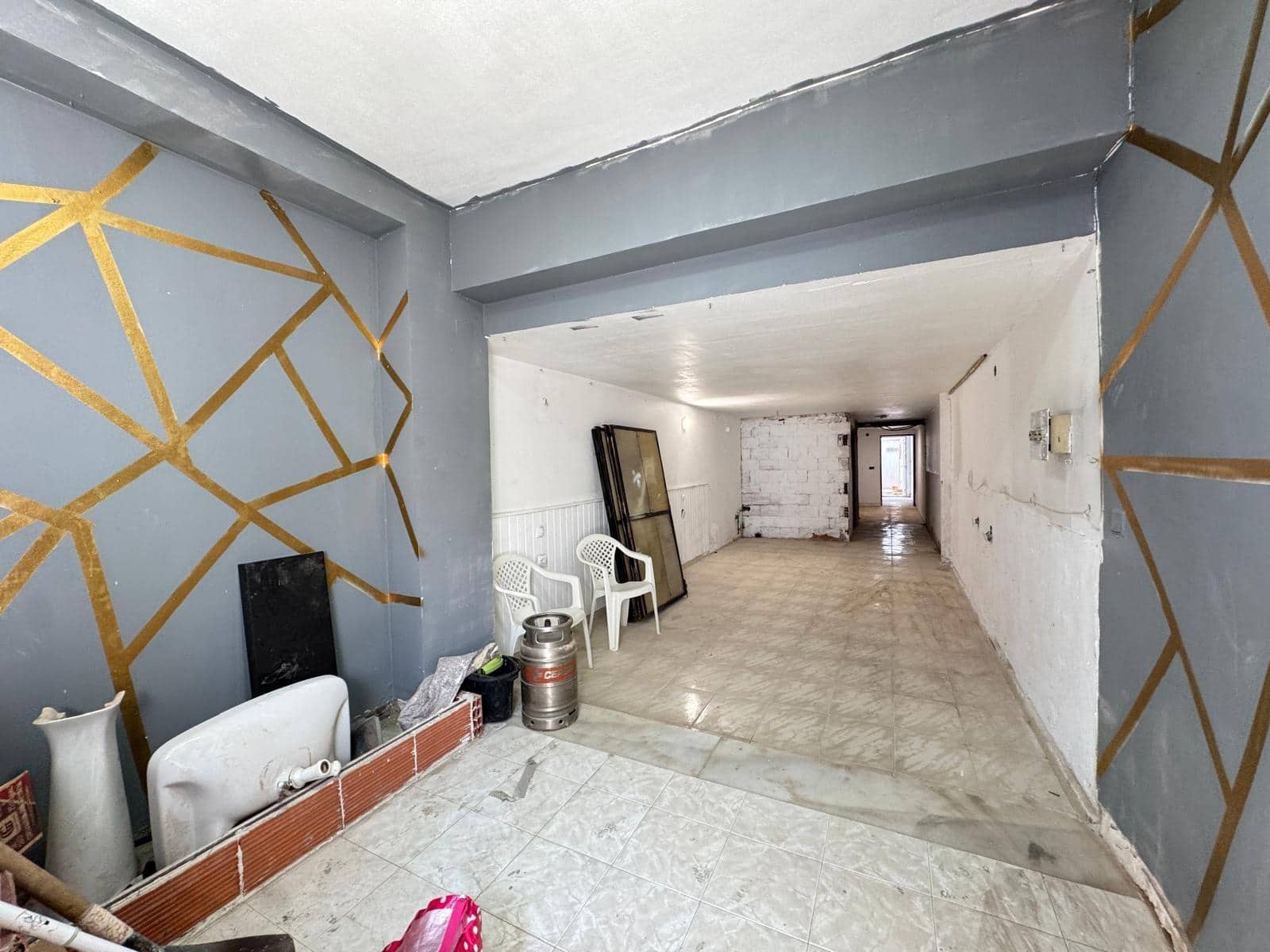 6 sypialnia Biznes na sprzedaż w Torrevieja - 315 000 € (Ref: 9349548)