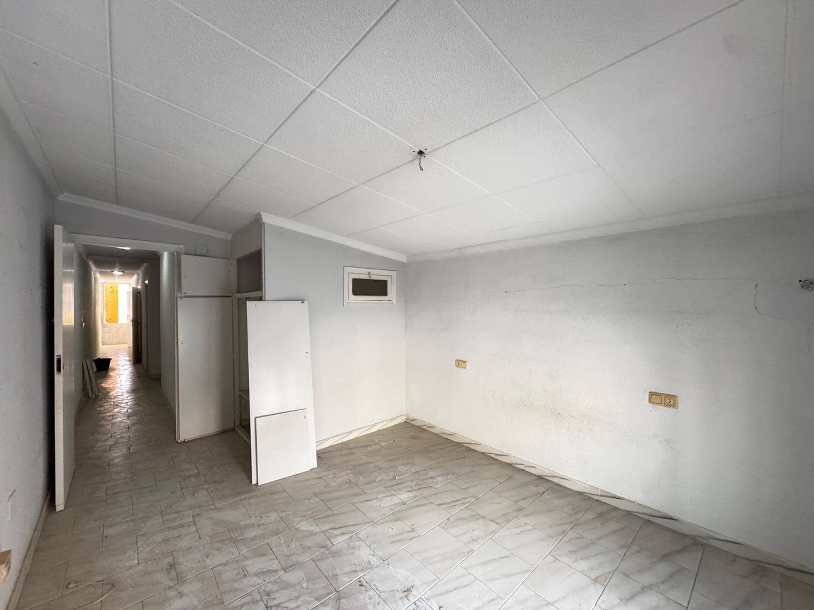 6 sypialnia Biznes na sprzedaż w Torrevieja - 315 000 € (Ref: 9349548)