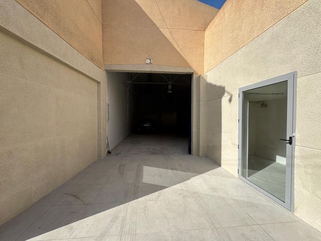 6 sypialnia Biznes na sprzedaż w Centro, Torrevieja - 315 000 € (Ref: 9349548)