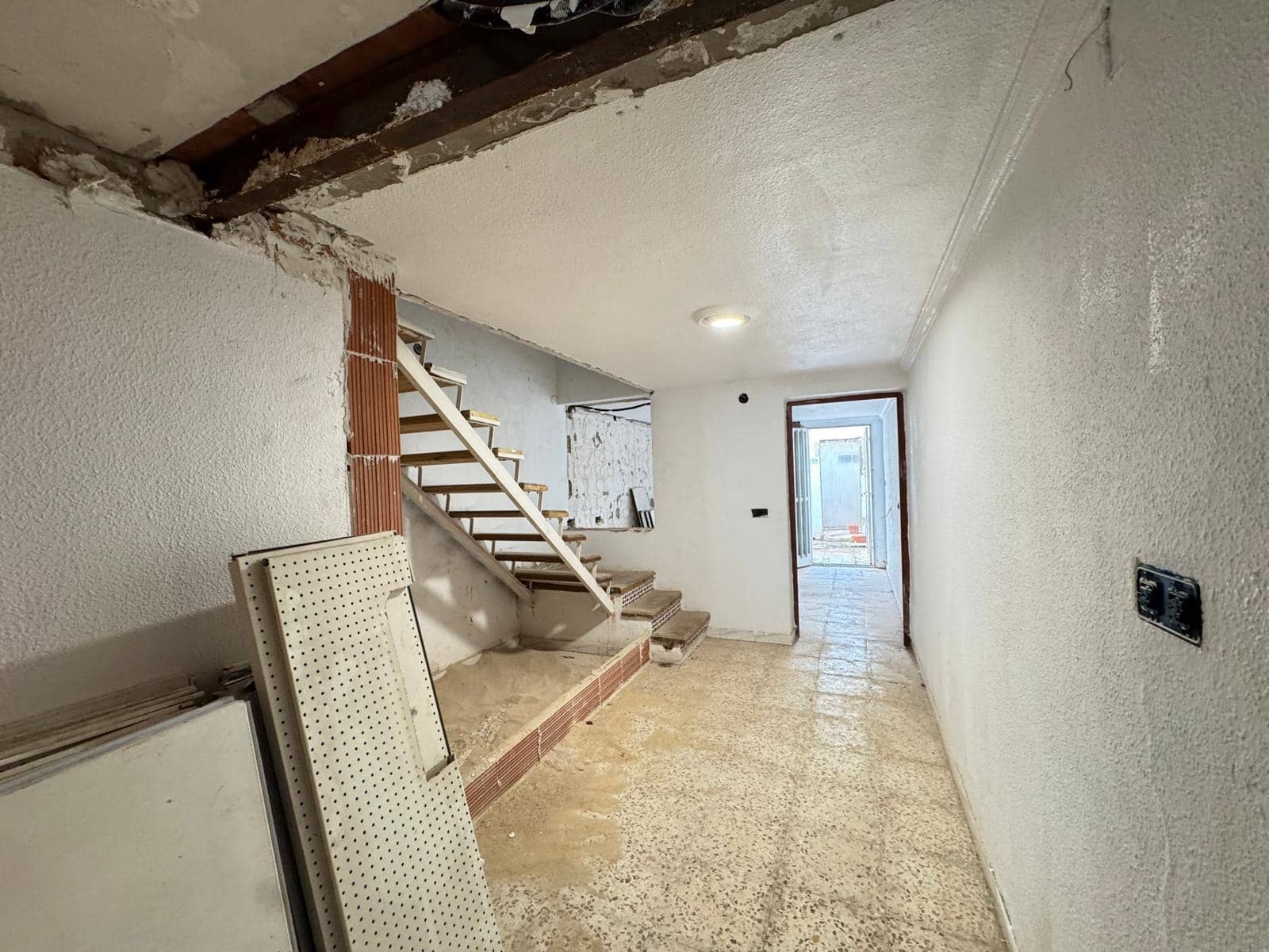 6 sypialnia Biznes na sprzedaż w Torrevieja - 315 000 € (Ref: 9349548)