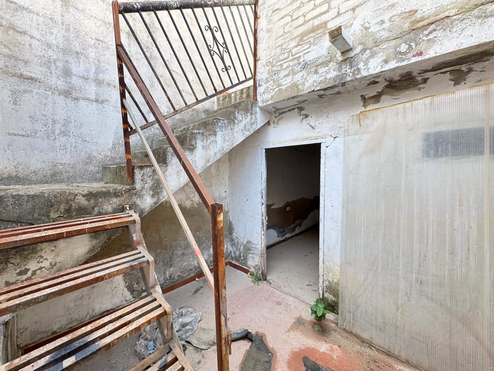 6 sypialnia Biznes na sprzedaż w Torrevieja - 315 000 € (Ref: 9349548)