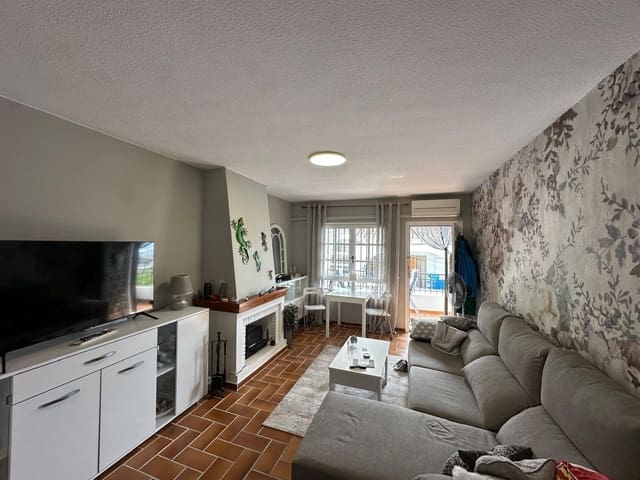 2 quarto Bungalow para venda em Aguas Nuevas, Torrevieja com piscina - 176 900 € (Ref: 9349550)