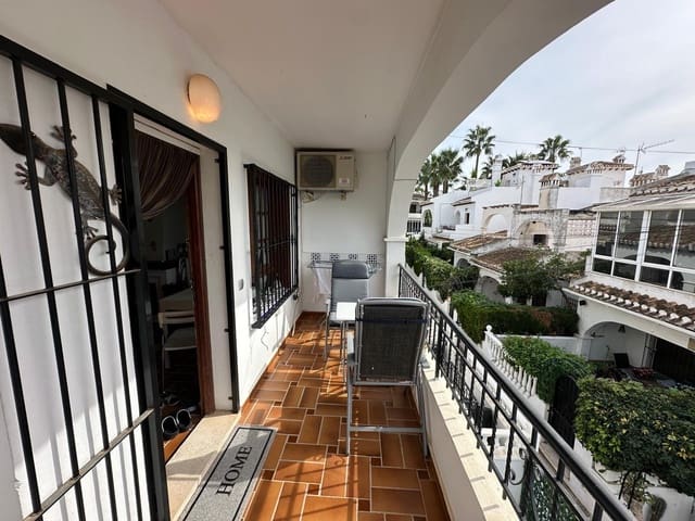 2 quarto Bungalow para venda em Aguas Nuevas, Torrevieja com piscina - 176 900 € (Ref: 9349550)