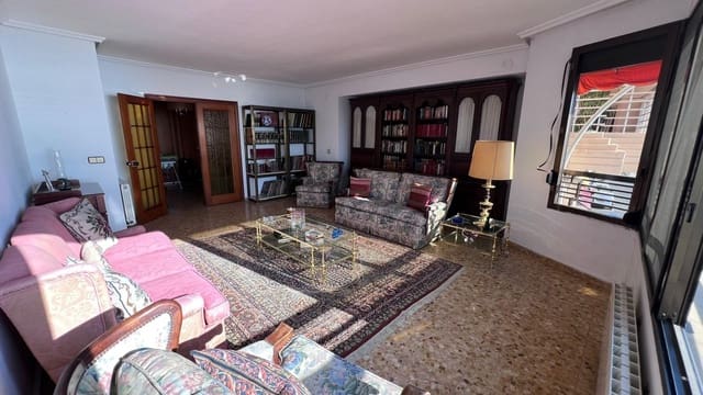 2 soveværelse Lejlighed til salg i Alicante by - € 495.000 (Ref: 9353618)