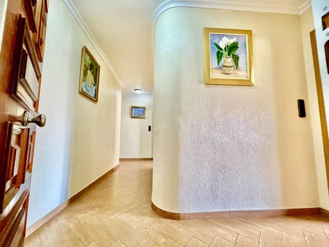 3 soverom Leilighet til salgs i Las Piscinas Naturales, Torrevieja - € 379 900 (Ref: 9355848)