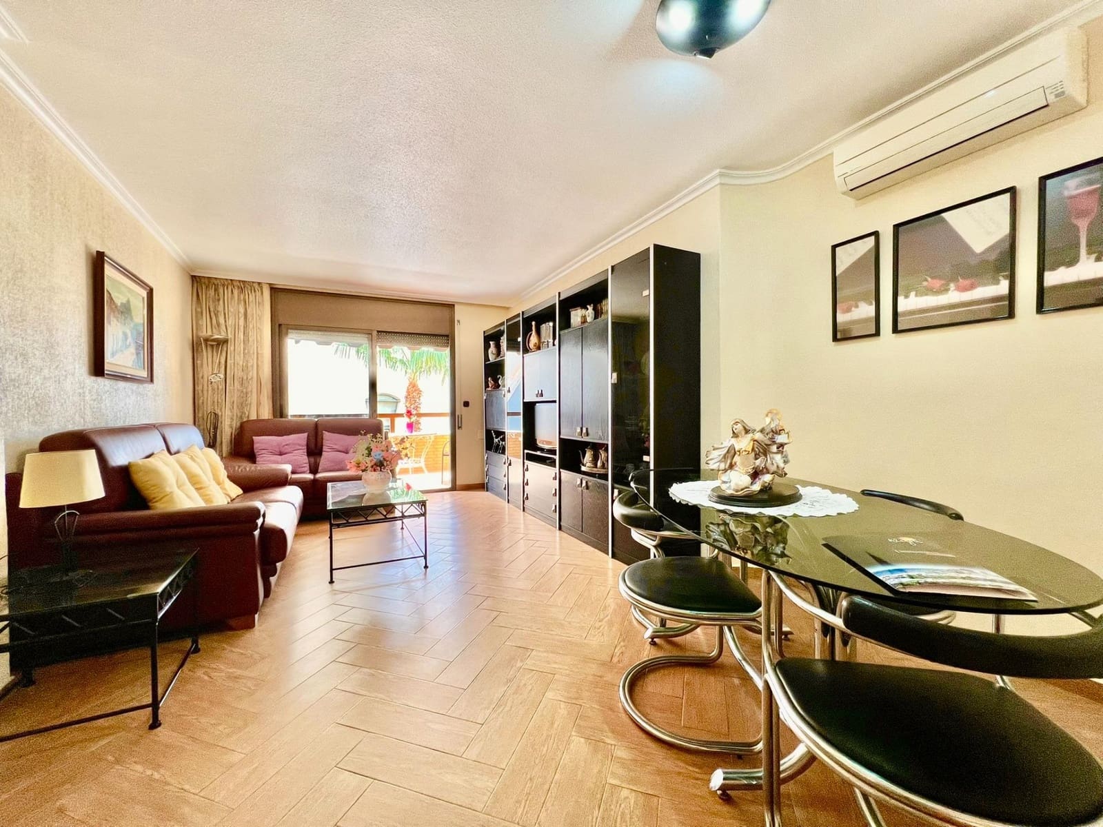 3 soverom Leilighet til salgs i Torrevieja - € 379 900 (Ref: 9355848)