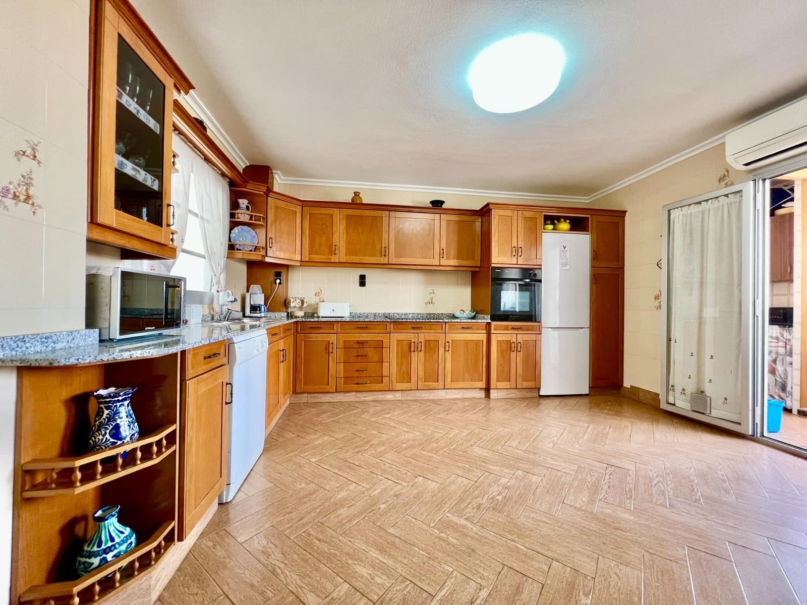 3 soverom Leilighet til salgs i Torrevieja - € 379 900 (Ref: 9355848)