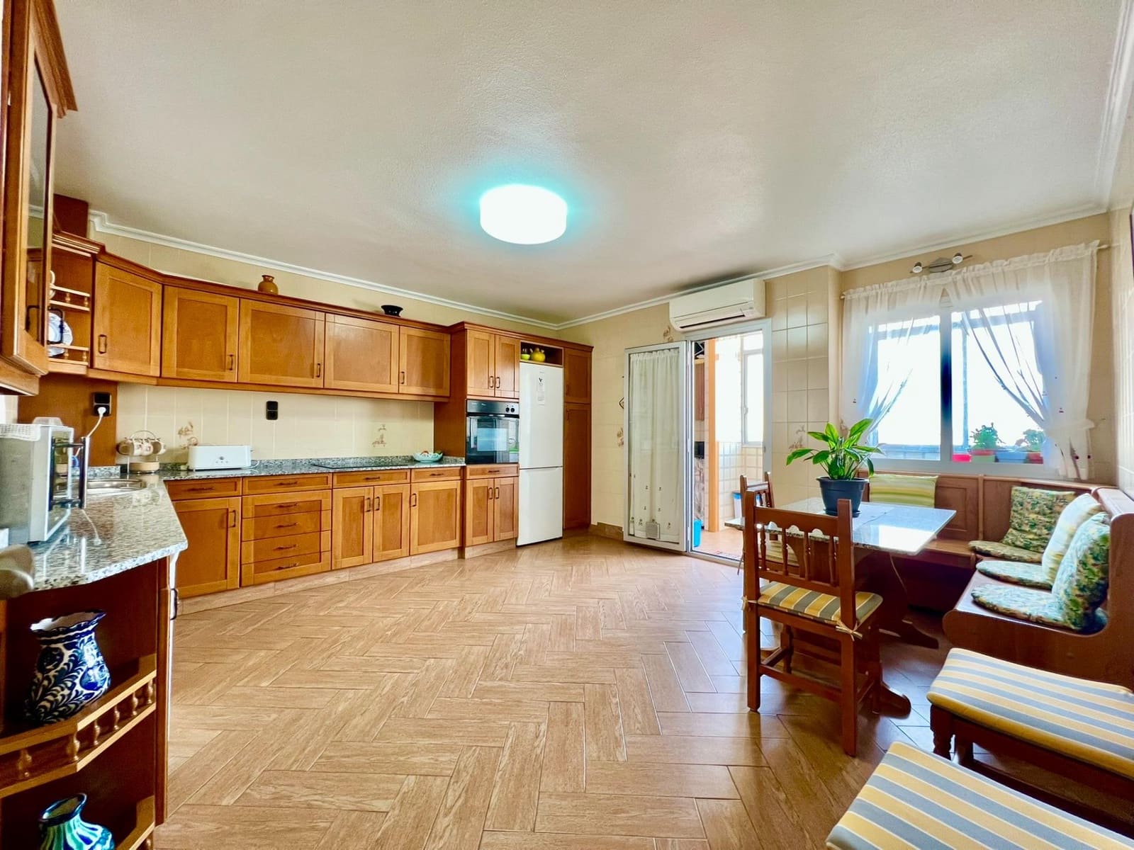 3 soverom Leilighet til salgs i Torrevieja - € 379 900 (Ref: 9355848)