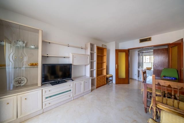 Piso de 2 habitaciones en Alicante / Alacant ciudad en venta con piscina garaje - 349.000 € (Ref: 9356753)