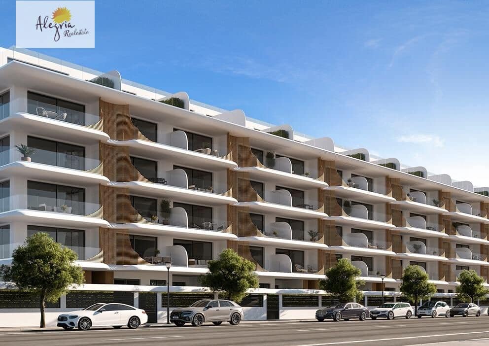 3 bedroom Apartment for sale in Sagunto / Sagunt - € 219,000 (Ref: 9357201)