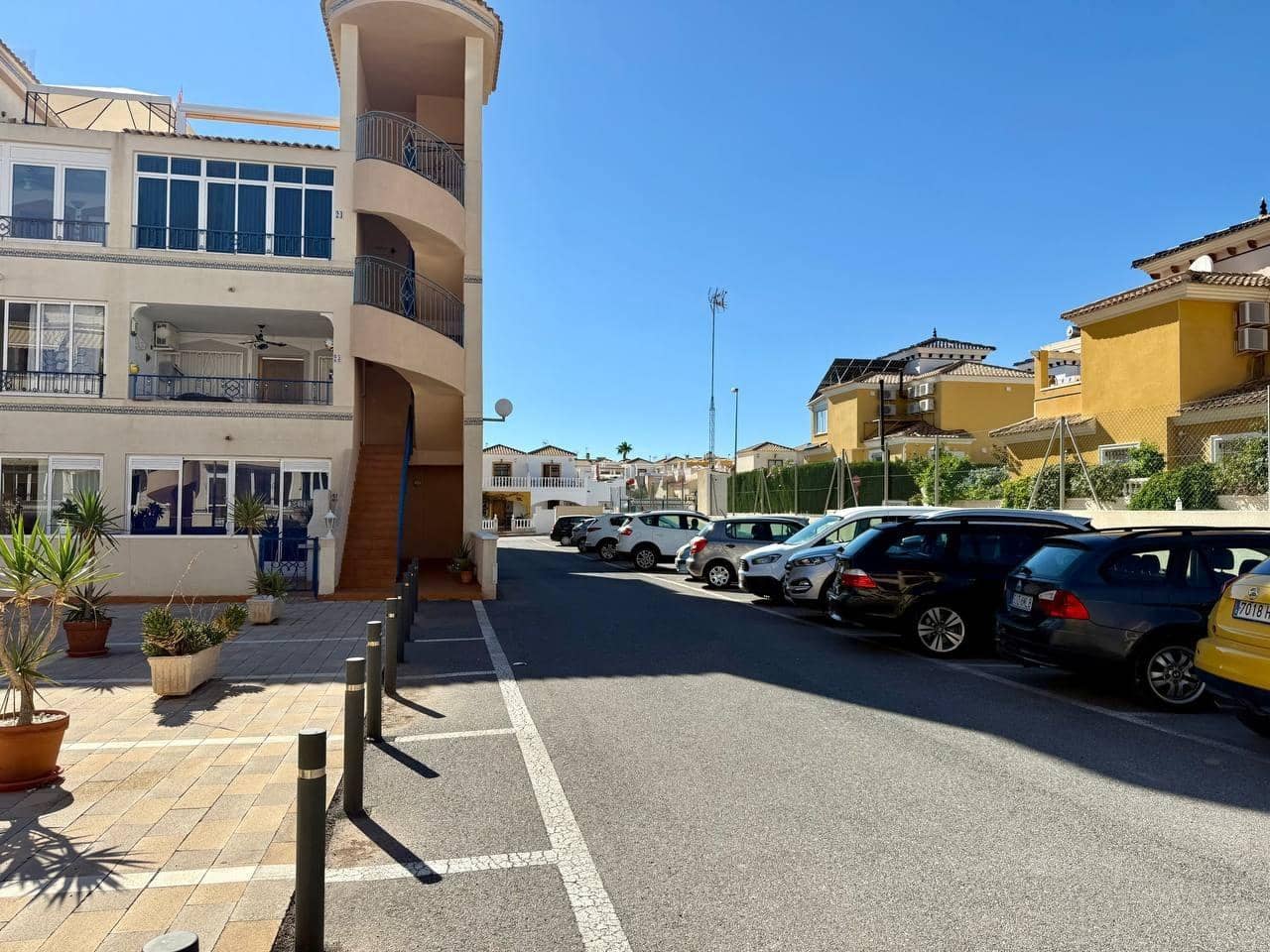 Apartamento de 2 habitaciones en Orihuela Costa en venta con piscina - 144.900 € (Ref: 9359592)