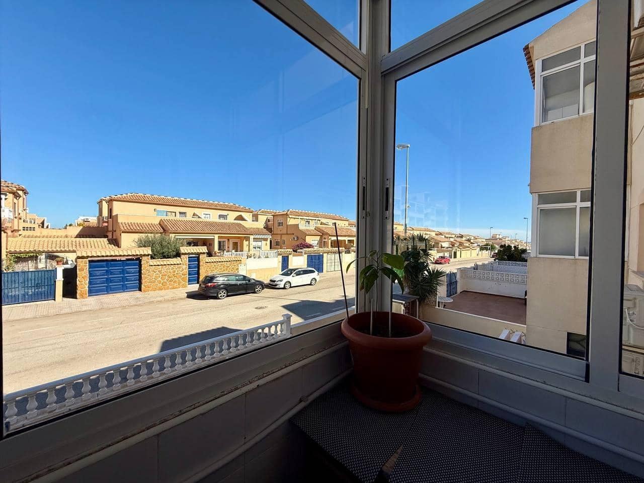 Apartamento de 2 habitaciones en Orihuela Costa en venta con piscina - 144.900 € (Ref: 9359592)