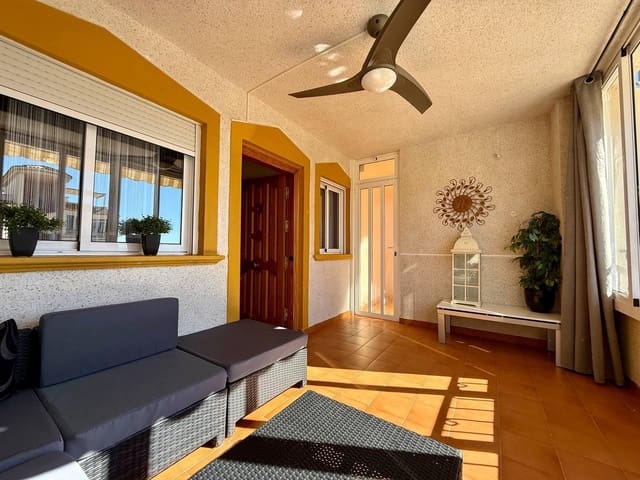 Apartamento de 2 habitaciones en Los Balcones - Los Altos, Orihuela en venta con piscina - 144.900 € (Ref: 9359592)