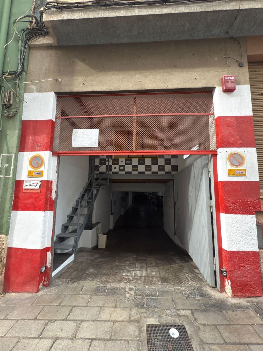 Garage in vendita in Alicante citta - 299.000 € (Rif: 9367504)