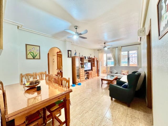 2 makuuhuone Huoneisto myytävänä paikassa Avenida Habaneras - Curva de Palangre, Torrevieja mukana uima-altaan - 149 900 € (Ref: 9367505)