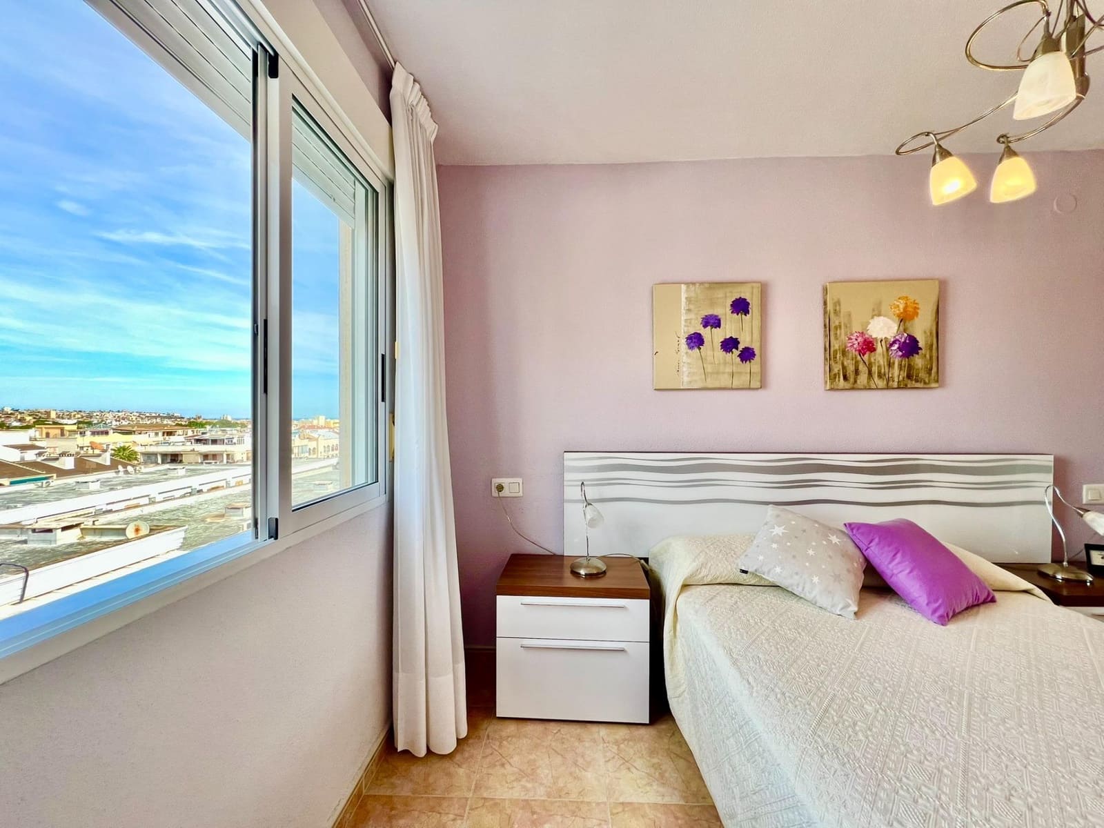 Apartamento de 2 habitaciones en Torrevieja en venta con piscina - 139.900 € (Ref: 9367507)