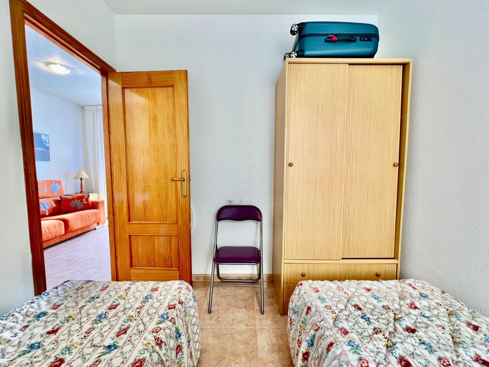 Apartamento de 2 habitaciones en Torrevieja en venta con piscina - 139.900 € (Ref: 9367507)