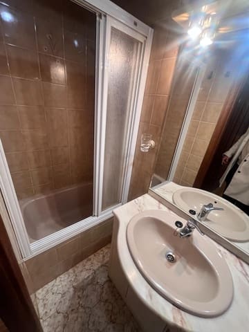 3 bedroom Flat for sale in Pilar, Madrid city - € 362,000 (Ref: 9374028)