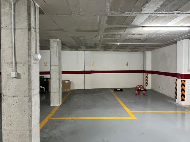 Garage till salu i Torrevieja - 18 990 € (Ref: 9374030)