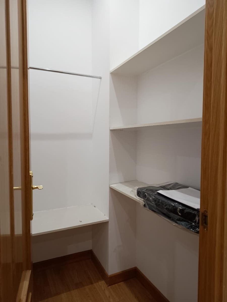 Studio til salg i Madrid by - € 250.000 (Ref: 9374031)