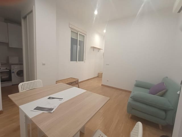 Studio til salg i Madrid by - € 250.000 (Ref: 9374031)
