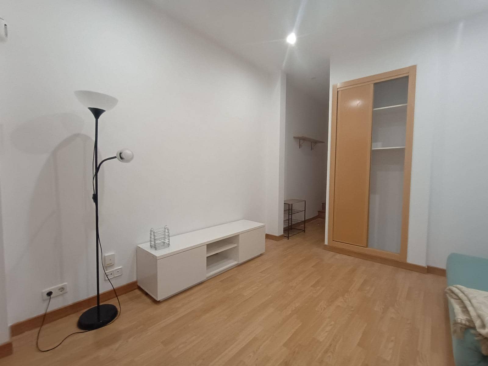Studio til salg i Madrid by - € 250.000 (Ref: 9374031)