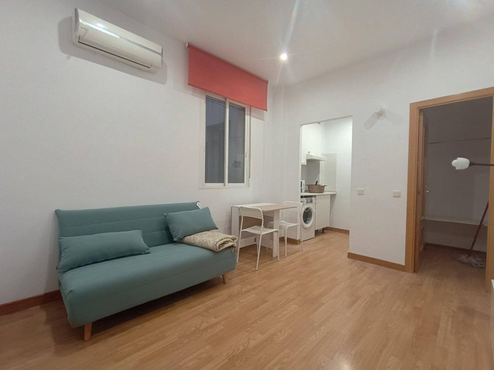 Studio til salg i Madrid by - € 250.000 (Ref: 9374031)