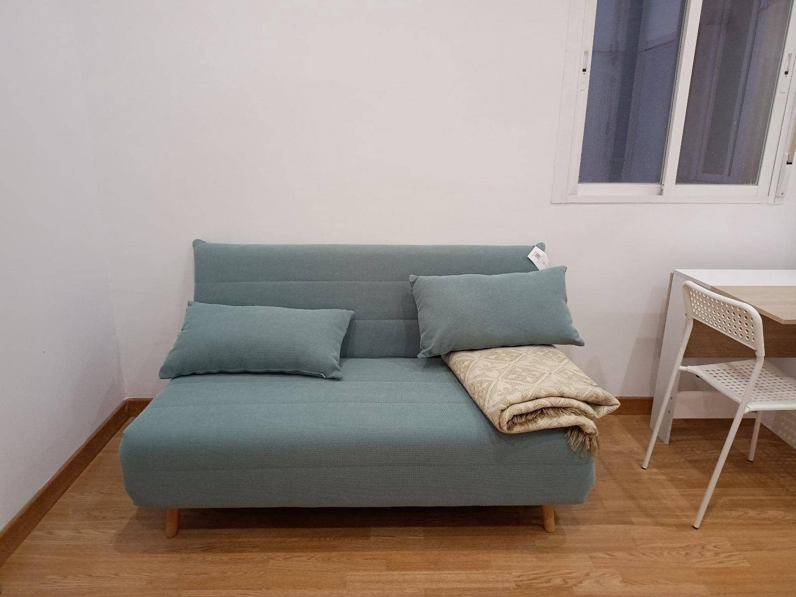 Studio til salg i Madrid by - € 250.000 (Ref: 9374031)