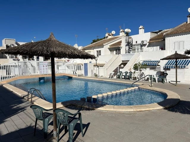 1 chambre Bungalow à vendre à El Chaparral - La Siesta - La Torreta, Torrevieja avec piscine - 105 000 € (Ref: 9376712)