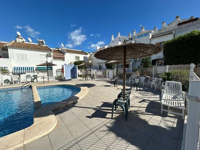 1 chambre Bungalow à vendre à El Chaparral - La Siesta - La Torreta, Torrevieja avec piscine - 105 000 € (Ref: 9376712)