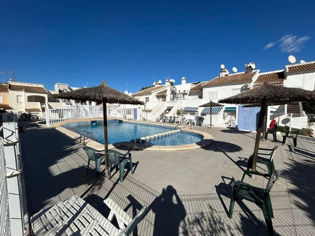 1 chambre Bungalow à vendre à El Chaparral - La Siesta - La Torreta, Torrevieja avec piscine - 105 000 € (Ref: 9376712)