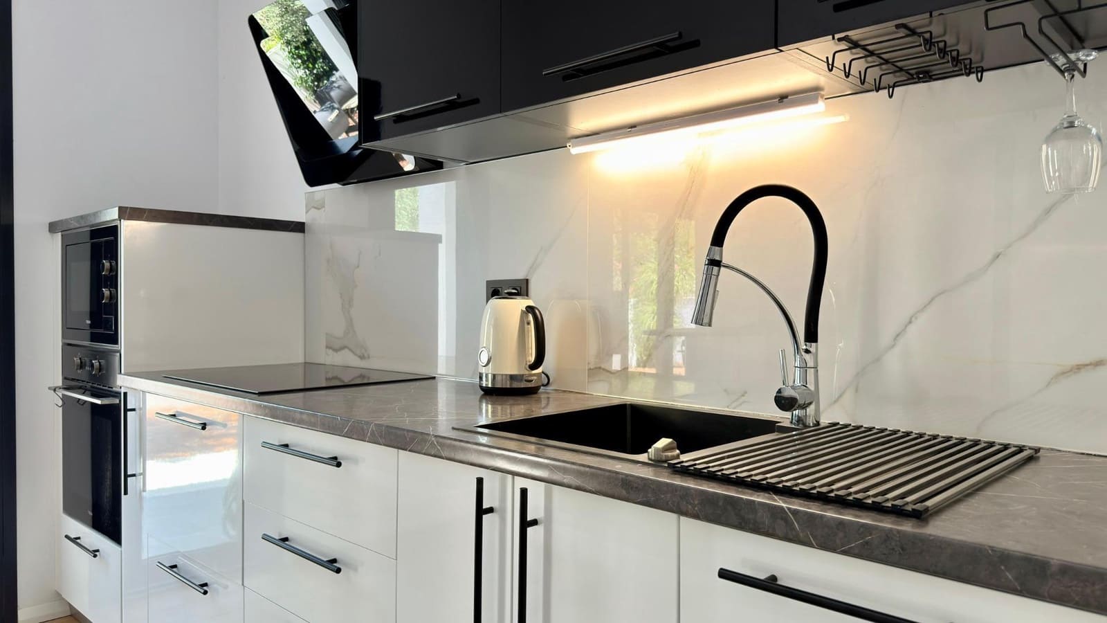 4 Zimmer Villa zu verkaufen in Altea la Vella mit Pool - 995.000 € (Ref: 9379026)