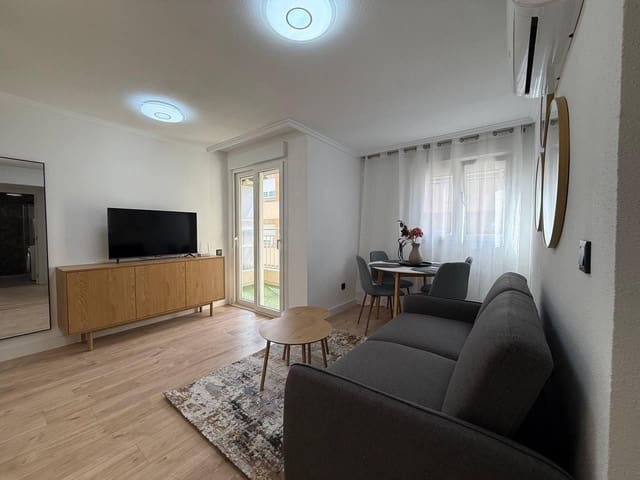 2 chambre Appartement à vendre à Centro, Torrevieja - 157 900 € (Ref: 9382839)