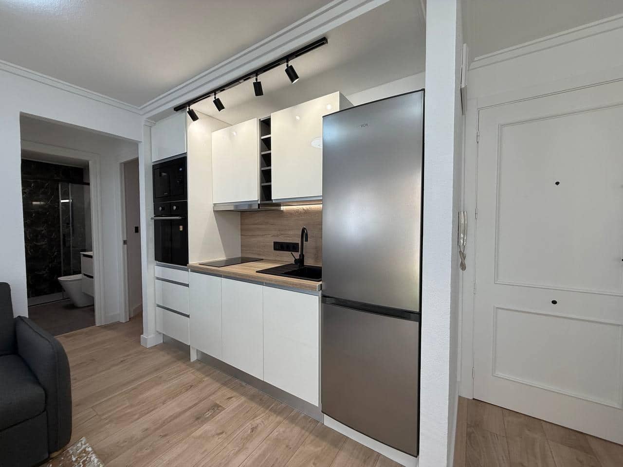 2 slaapkamer Appartement te koop in Torrevieja - € 153.900 (Ref: 9382839)