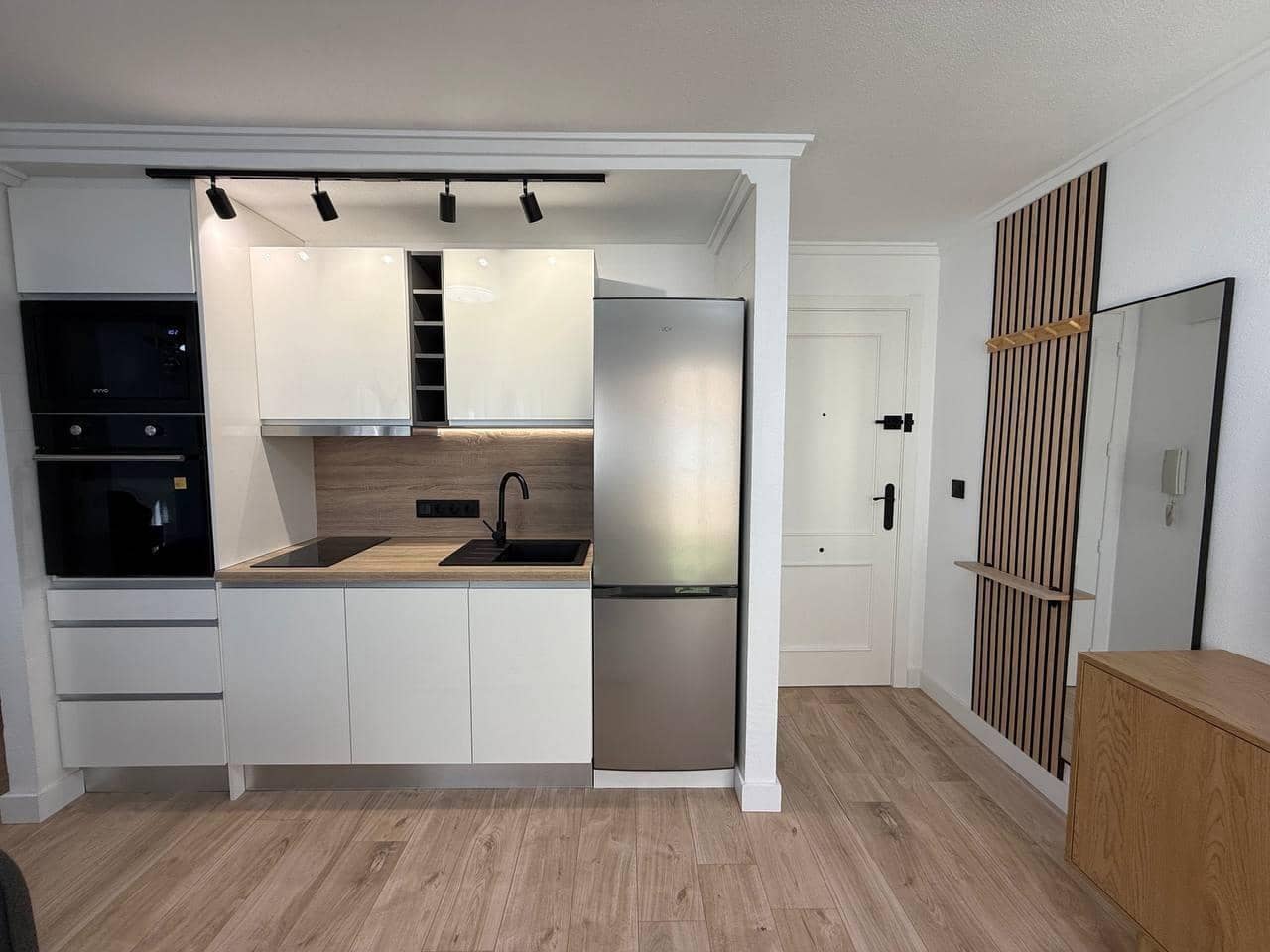 2 slaapkamer Appartement te koop in Torrevieja - € 153.900 (Ref: 9382839)