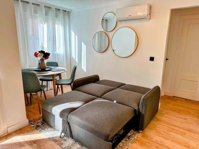 2 makuuhuone Huoneisto myytävänä paikassa Parque de las Naciones, Torrevieja - 153 900 € (Ref: 9382839)