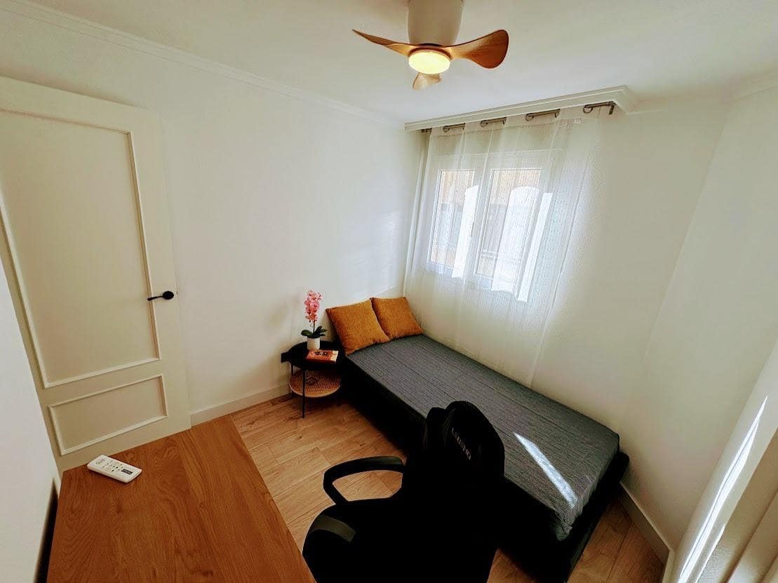 2 slaapkamer Appartement te koop in Torrevieja - € 153.900 (Ref: 9382839)