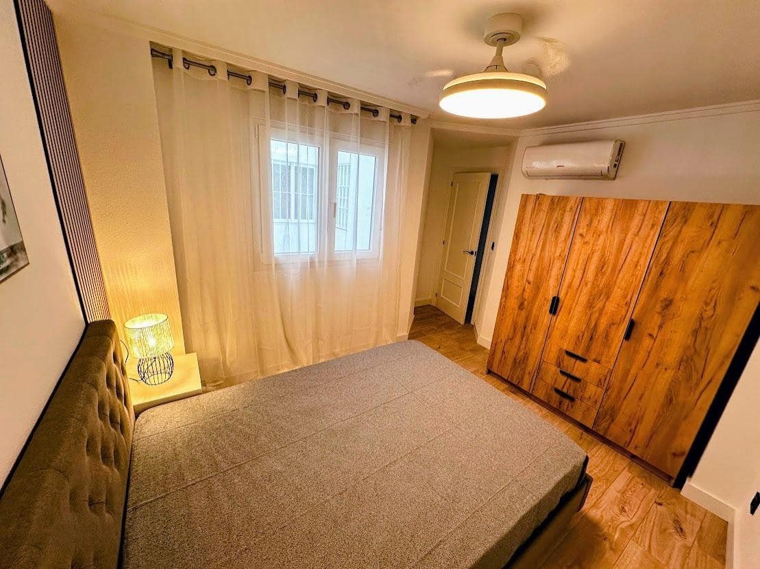 2 slaapkamer Appartement te koop in Torrevieja - € 153.900 (Ref: 9382839)