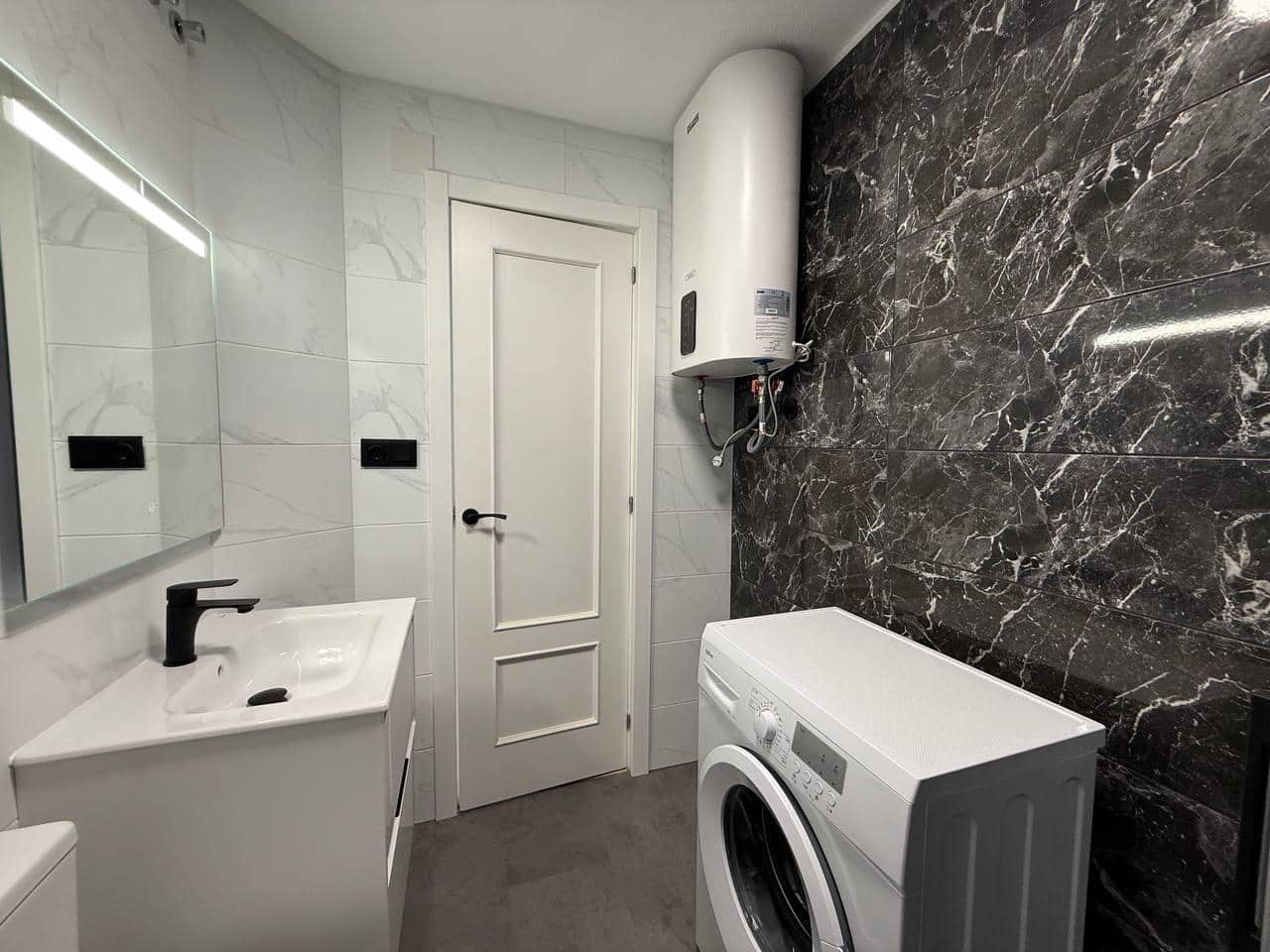 2 slaapkamer Appartement te koop in Torrevieja - € 153.900 (Ref: 9382839)