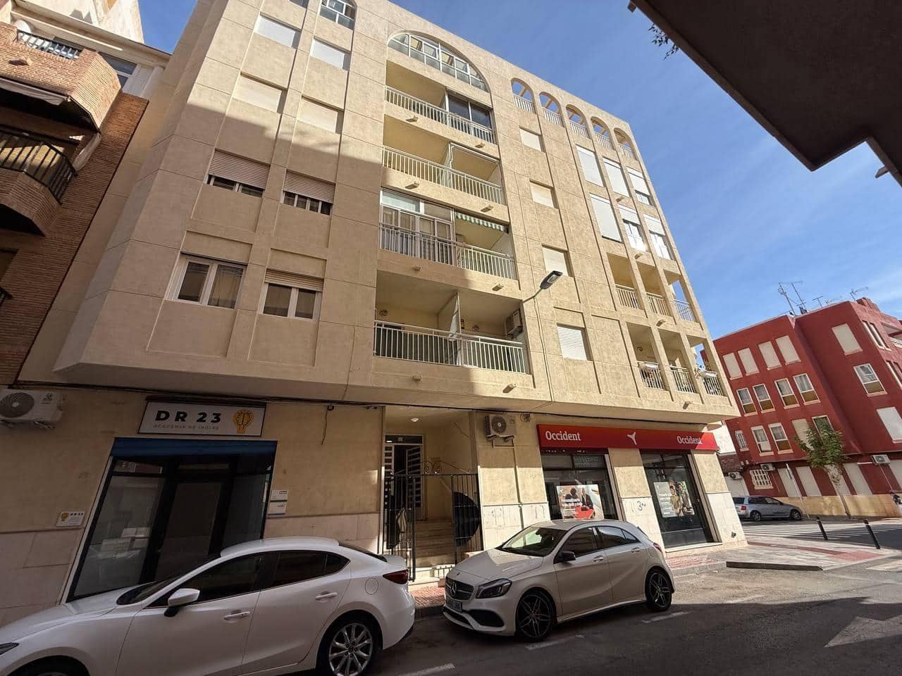 2 slaapkamer Appartement te koop in Torrevieja - € 153.900 (Ref: 9382839)