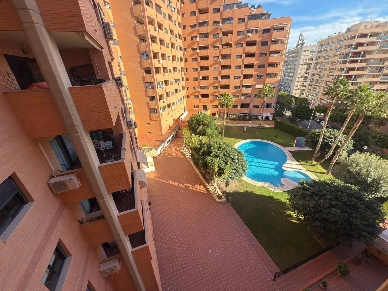 1 quarto Apartamento para venda em La Villajoyosa / Vila Joiosa com piscina garagem - 225 000 € (Ref: 9382841)