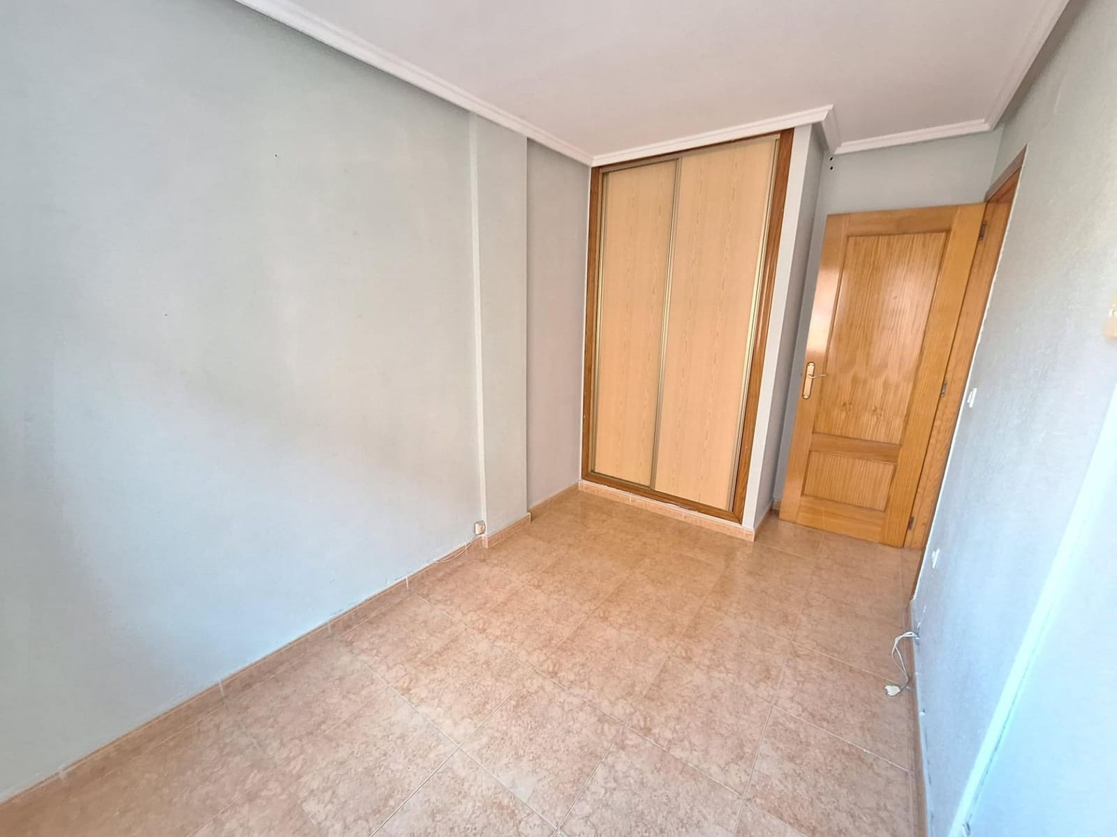 Apartamento de 3 habitaciones en Torrevieja en venta - 209.900 € (Ref: 9382842)