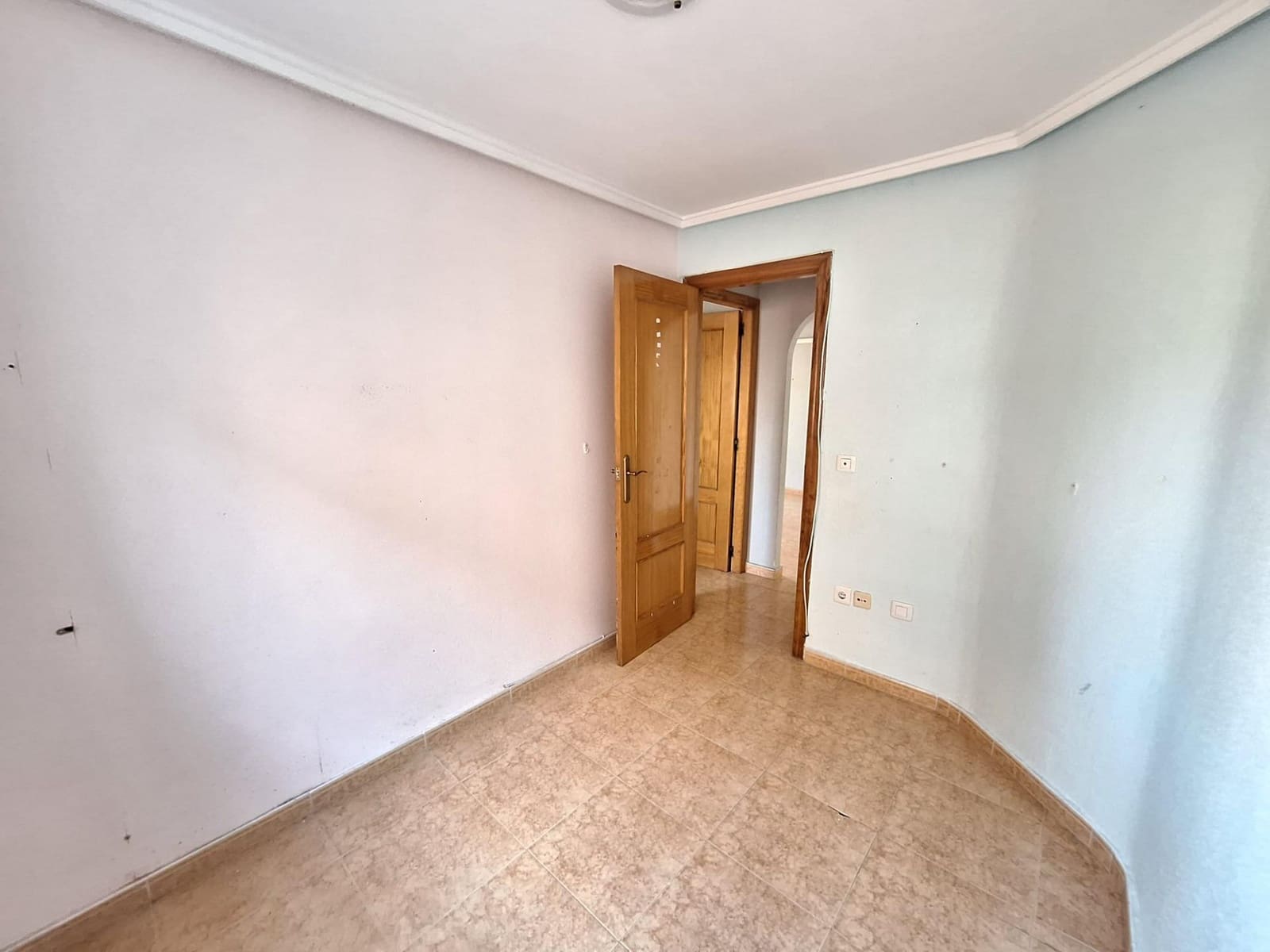 Apartamento de 3 habitaciones en Torrevieja en venta - 209.900 € (Ref: 9382842)