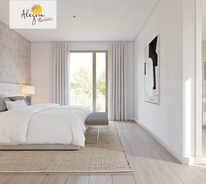 Adosado de 4 habitaciones en Campolivar en venta con piscina - 645.000 € (Ref: 9385598)